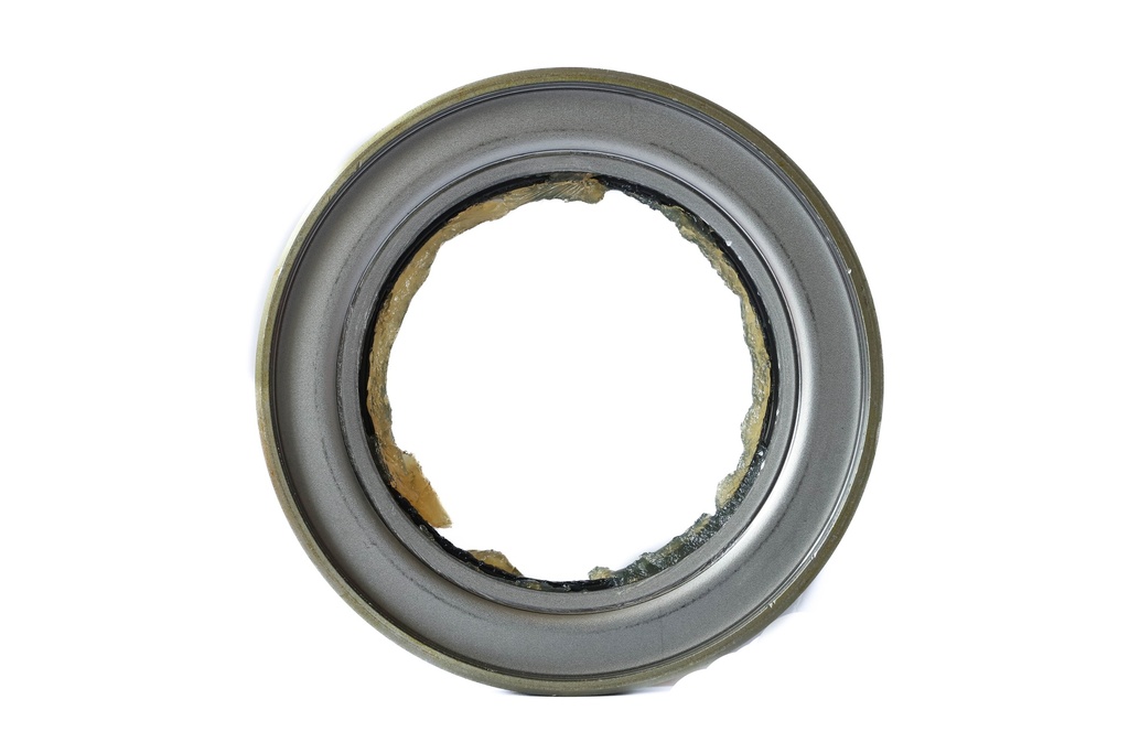 SEAL; OIL,FRT HUB